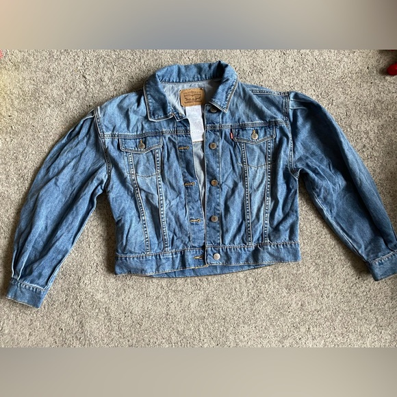 Levi’s Denim Jacket - Picture 3 of 7